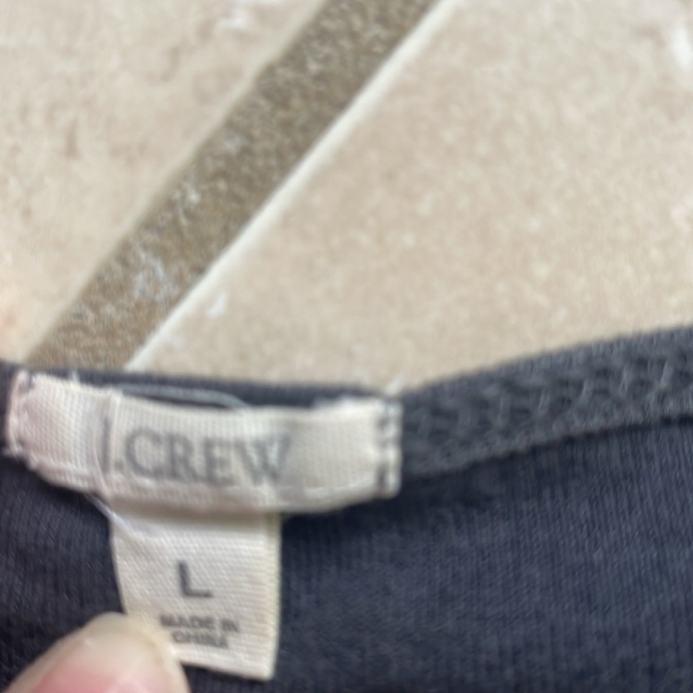 J Crew L tank top charcoal - Picture 3 of 8